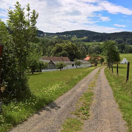 Kovářův mlýn Apartamento Stachy Exterior foto