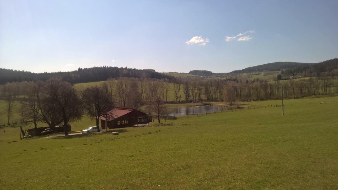 Kovářův mlýn Apartamento Stachy Exterior foto